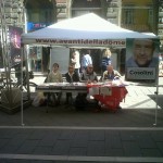 Venerdì 27 Maggio: presenza del Partito Socialista (per Cosolini Sindaco & Bassa Poropat Presidente) Venerdì 27 Maggio: presenza del Partito Socialista (per Cosolini Sindaco & Bassa Poropat Presidente)